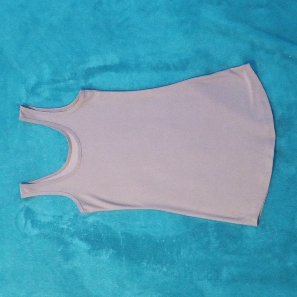 No Boundaries tank top, size XS, gray